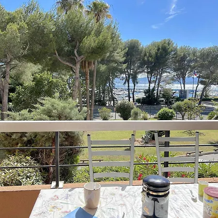 Appartement Climatise Avec Terrasse Et Garage - 4 Couchages, St Raphael - Fr-1-226a-180 Saint-Raphaël